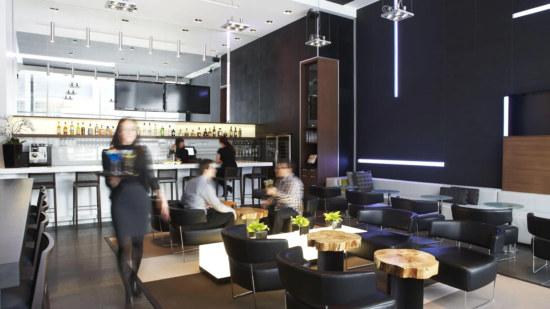 Le Germain Hotel Maple Leaf Square  Toronto